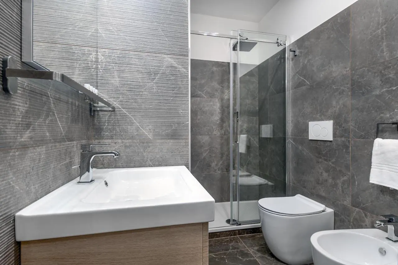 Apartament Casa Da Suite Cadorna Mediolan