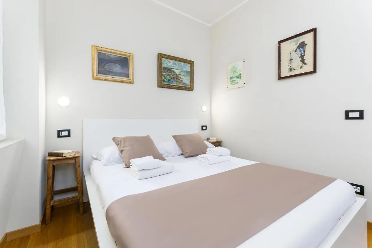Casa Da Suite Cadorna Mediolan 0*,