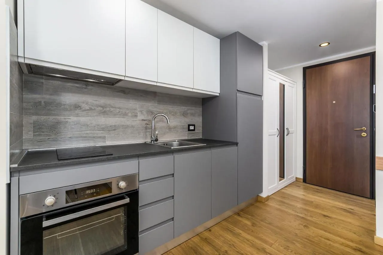 Apartament Casa Da Suite Cadorna Mediolan